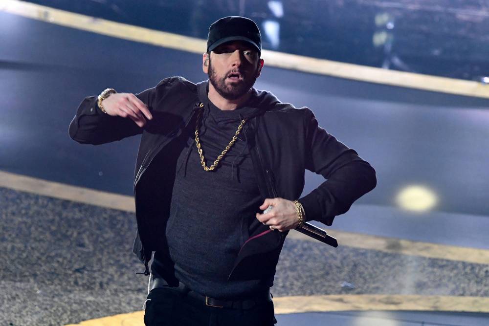Eminem surprises 2020 Oscars with ‘Lose Yourself’ performance from ‘8 Mile’ - nypost.com - Hollywood