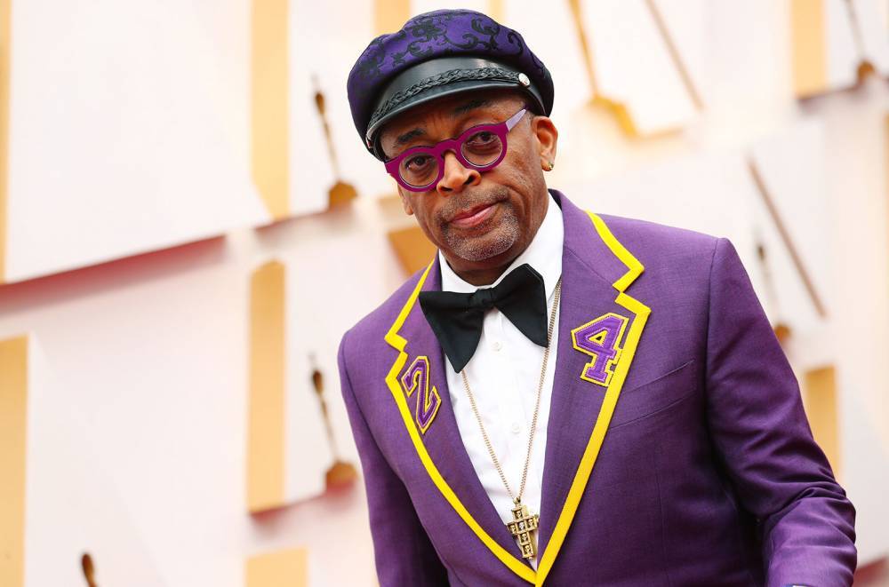Spike Lee's 2020 Oscars Tuxedo Is a Poignant Purple and Gold Tribute to Kobe Bryant - www.billboard.com - Los Angeles
