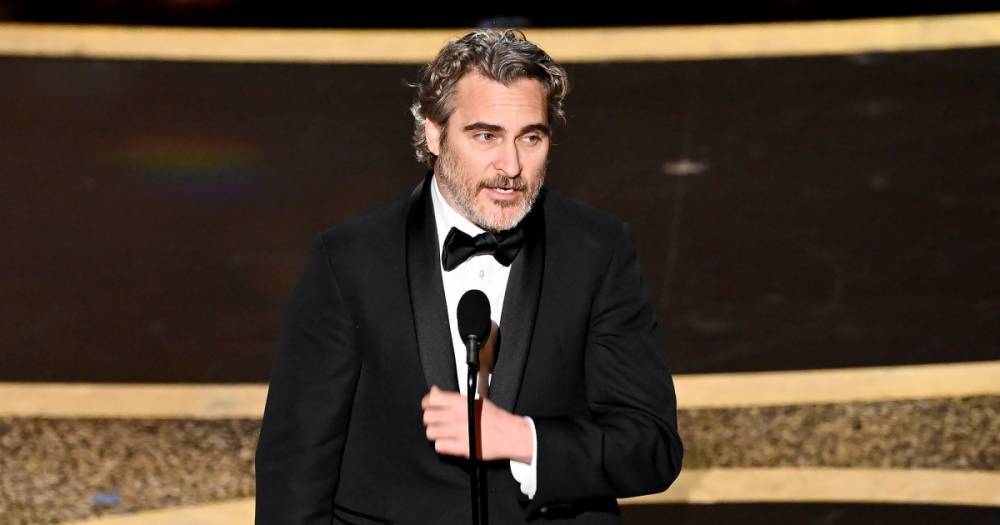 Joaquin Phoenix Wins 1st Oscar for Best Actor in ‘Joker’: See His Emotional Speech - www.usmagazine.com
