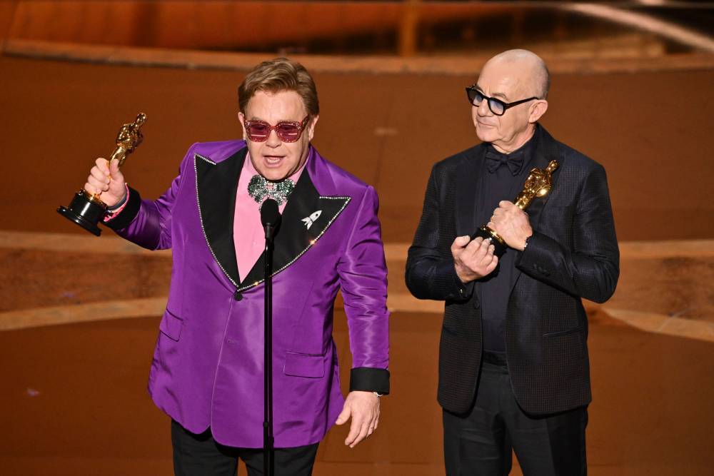 ‘Rocketman’ Wins Oscar For Best Original Song: Elton John &amp; Bernie Taupin Share Award Stage For First Time - deadline.com - county Love