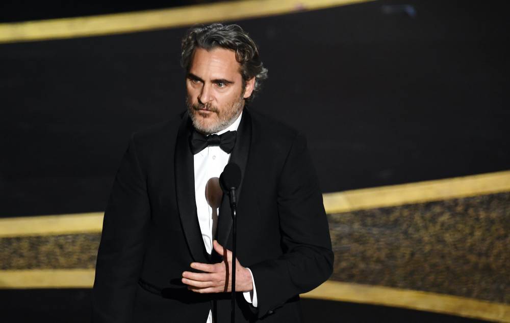 Joaquin Phoenix calls for “the best of humanity” in wide-ranging Oscars speech - www.nme.com