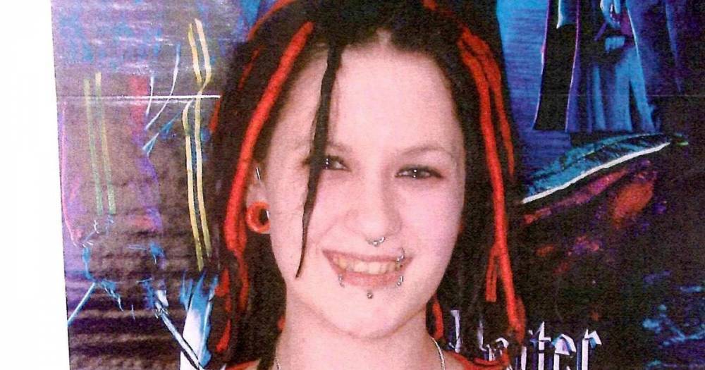 One of the thugs who murdered Sophie Lancaster because she was dressed as a goth has minimum jail term reduced - because he's made 'exceptional progress' in prison - www.manchestereveningnews.co.uk