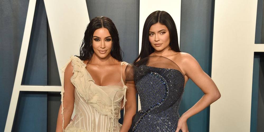 Kim Kardashian and Kylie Jenner's Oscars Dresses Were So Tight They Couldn't Even Sit - www.cosmopolitan.com
