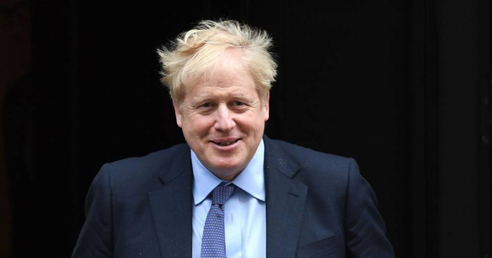 Boris Johnson 'to give the go-ahead' to the entire HS2 line - but northern routes will be 'put under review' - www.manchestereveningnews.co.uk