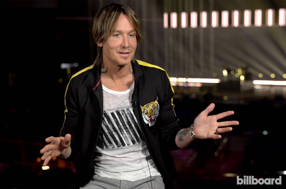 Find Out Which Surprising '80s Workout Soundtrack Keith Urban Played to Pump His Band Up for a Live Show - www.billboard.com - Las Vegas - city Sin