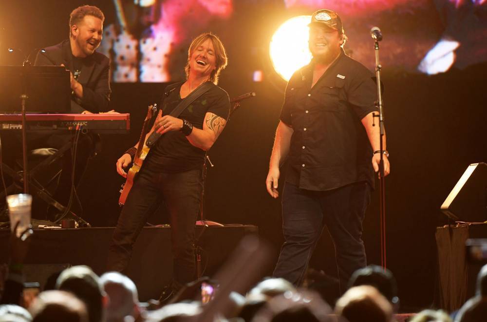 Keith Urban, Tanya Tucker &amp; Luke Combs Perform at 'All For the Hall' Benefit Concert - www.billboard.com - Nashville