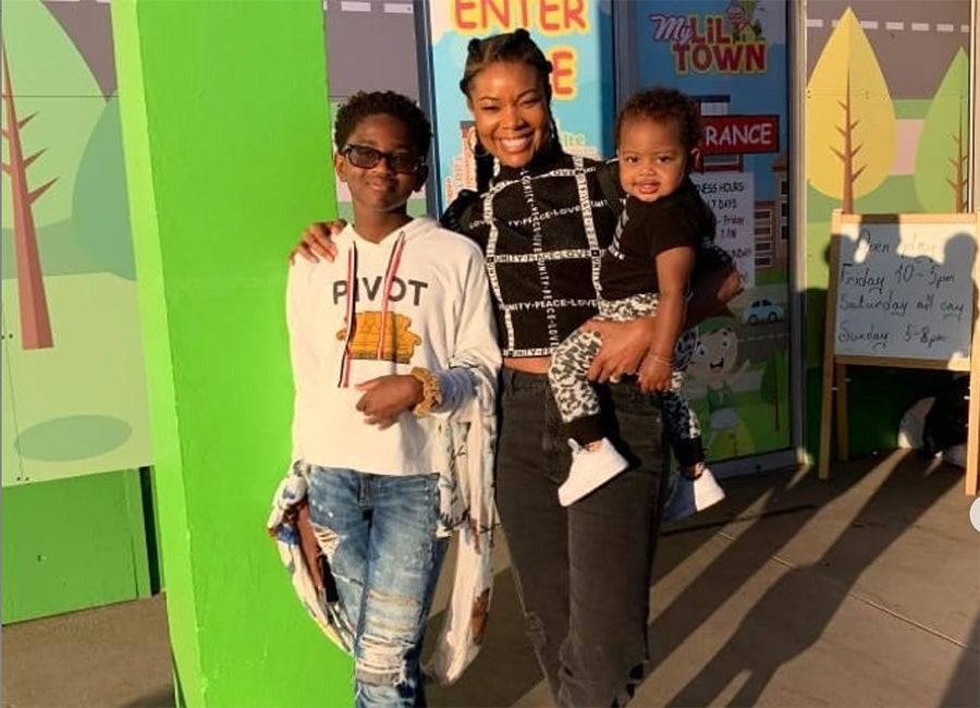 Gabrielle Union introduces her transgender stepdaughter to the world - evoke.ie
