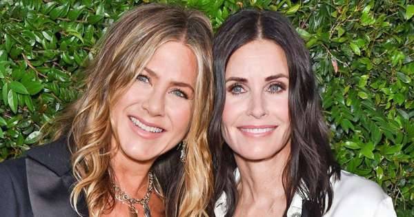 Courteney Cox Looks Identical to Jennifer Aniston in 51st Birthday Post to 'Friends' Co-Star - www.msn.com