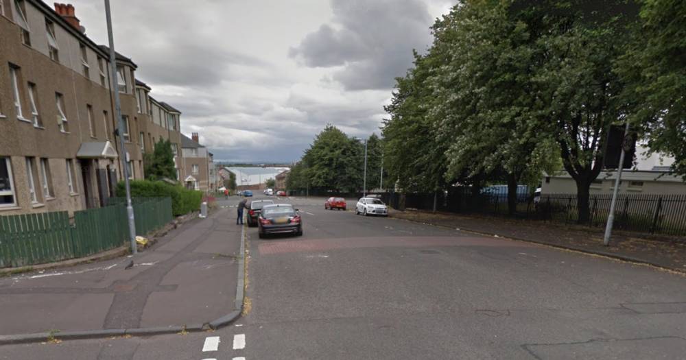 Glasgow flats evacuated over 'noxious substance' fears after man is found dead in Govanhill - www.dailyrecord.co.uk - Scotland