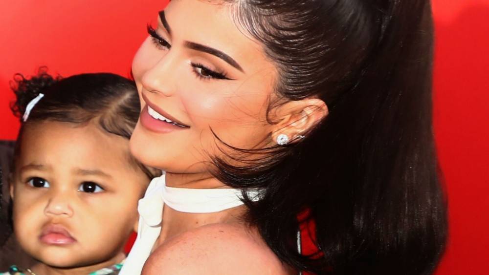 Stormi Tells Kylie Jenner to Be Quiet While Watching ‘Frozen 2’ - www.etonline.com