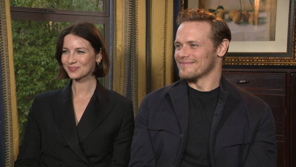 'Outlander': Caitriona Balfe and Sam Heughan on How Claire and Jamie's 'Love Deepens' in Season 5 (Exclusive) - www.etonline.com