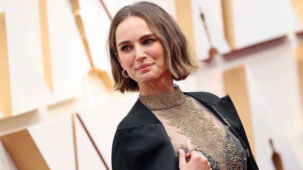 Rose McGowan Calls Natalie Portman’s Pro-Female Oscars Dress ‘Deeply Offensive’ - variety.com