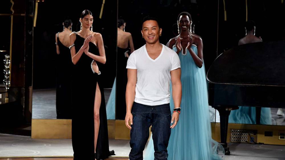 NYFW: Prabal Gurung Puts A-Listers in Empire State of Mind During This "Divisive Time" - www.hollywoodreporter.com - New York