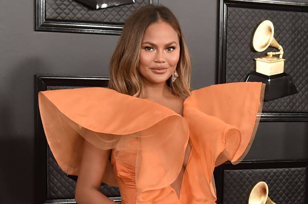 Chrissy Teigen Publicly Apologized to Beyoncé For Getting 'So Nervous' Around Her - www.billboard.com