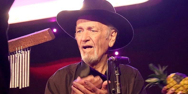Paul English, Willie Nelson’s Longtime Drummer, Dead at 87 - pitchfork.com - Britain - USA - Texas - county Oxford - parish Vernon