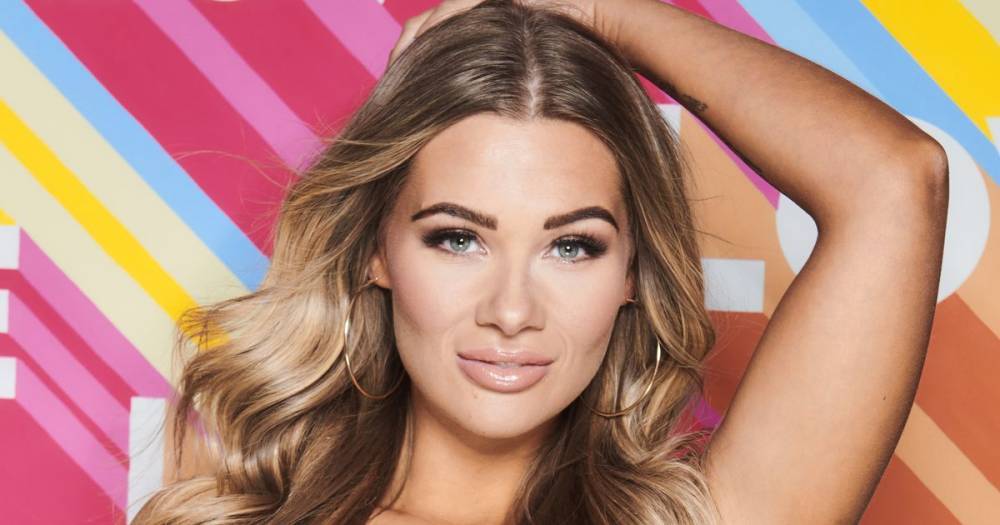 Love Island star Shaughna Phillips' council job advertised online as she quits for show - www.ok.co.uk - South Africa