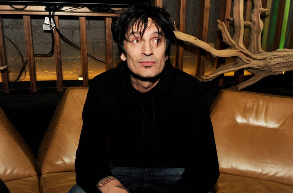 Tommy Lee to Guest Star on 'The Goldbergs' - www.billboard.com