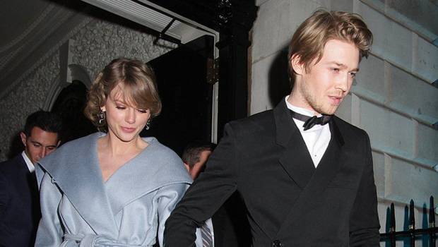 Taylor Swift Joe Alwyn Kiss At NME Awards After She Makes Surprise Appearance — Watch - hollywoodlife.com - London