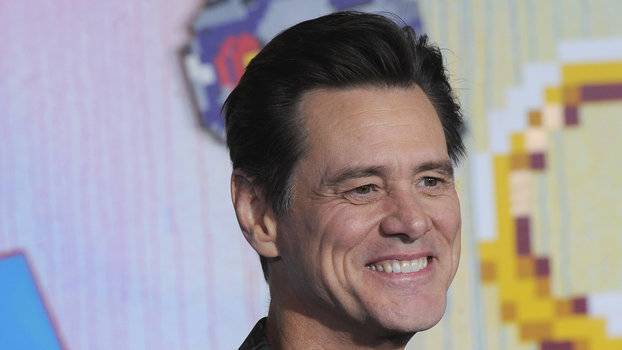 Jim Carrey Told a Reporter She Was the Only Thing Left to do on His “Bucket List” - flipboard.com - county Long