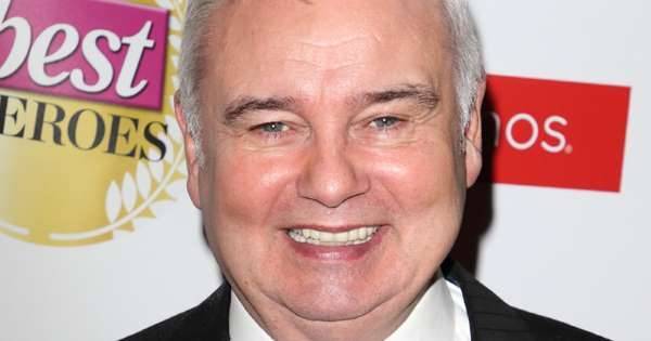 Eamonn Holmes shares heartbreaking post about late father - www.msn.com