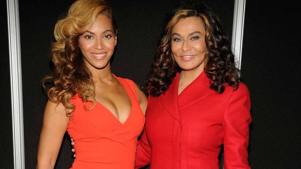 Beyoncé's Mom Tina Knowles Says She Keeps Up With Her Daughter Through Instagram - www.etonline.com
