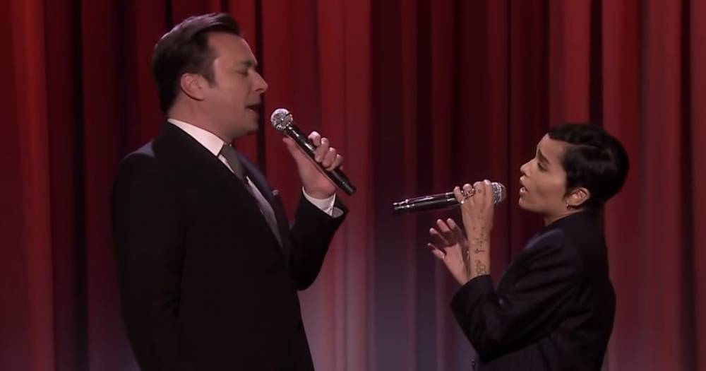Jimmy Fallon And Zoë Kravitz Cradle One Another’s Faces As They Belt Out ‘Up Where We Belong’ For Valentine’s Day - etcanada.com
