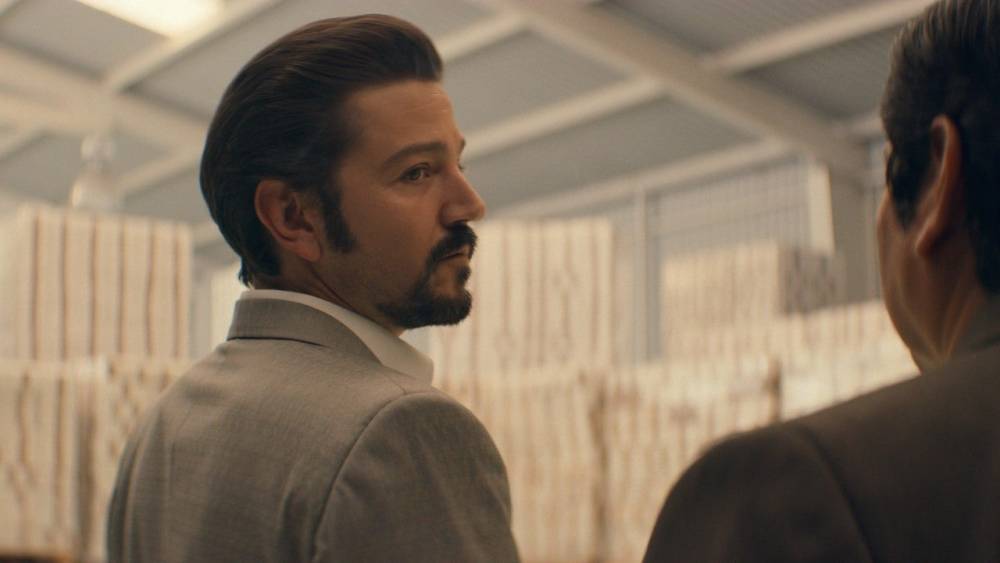 'Narcos: Mexico': Diego Luna on How His Final Scene in Season 2 Got 'Personal' (Exclusive) - www.etonline.com - Mexico