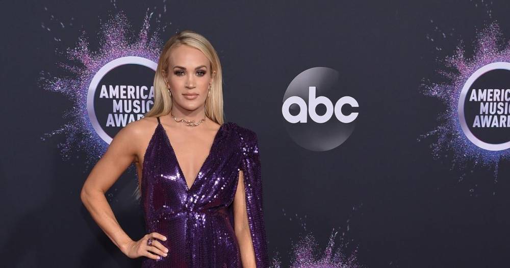 Carrie Underwood is 70 years old… according to her son - www.wonderwall.com