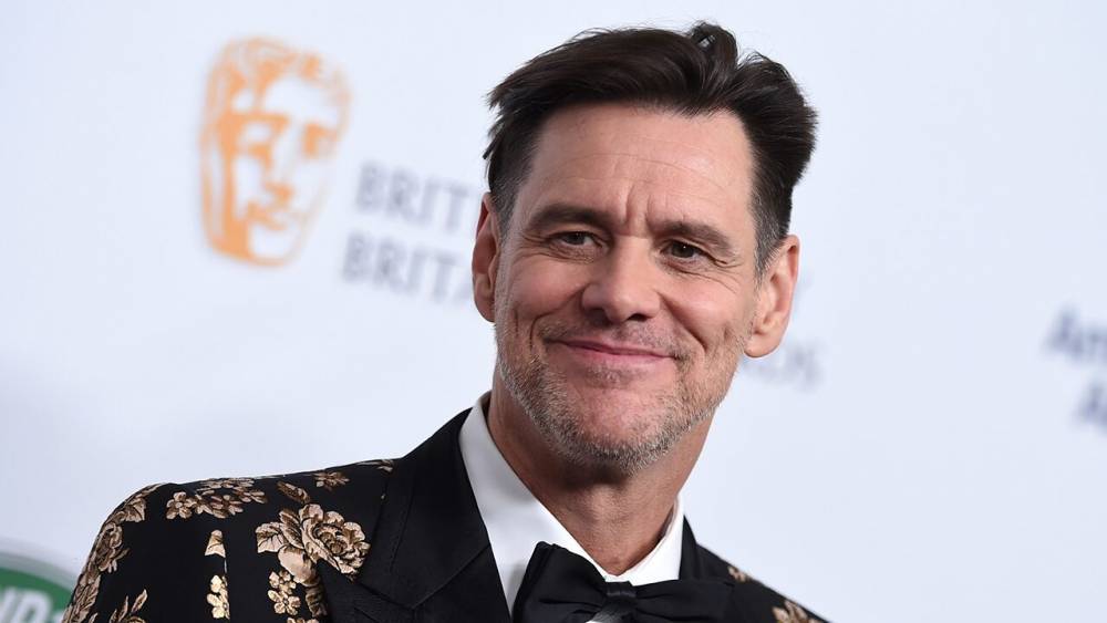 Jim Carrey's rep responds to backlash over actor's remarks toward female journalist - www.foxnews.com - county Long
