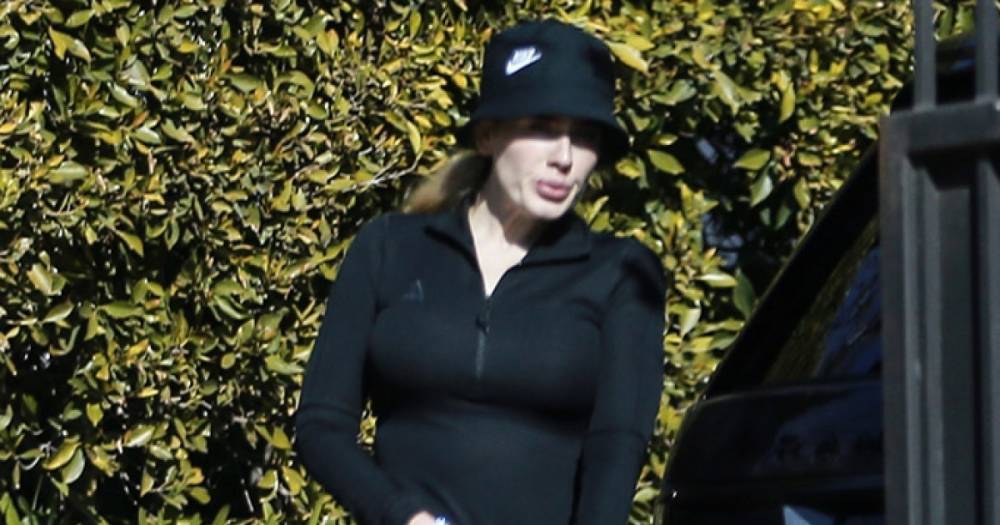 Adele Steps Out Looking Fit in Workout Clothes After Attending Oscars Afterparty - flipboard.com - Los Angeles