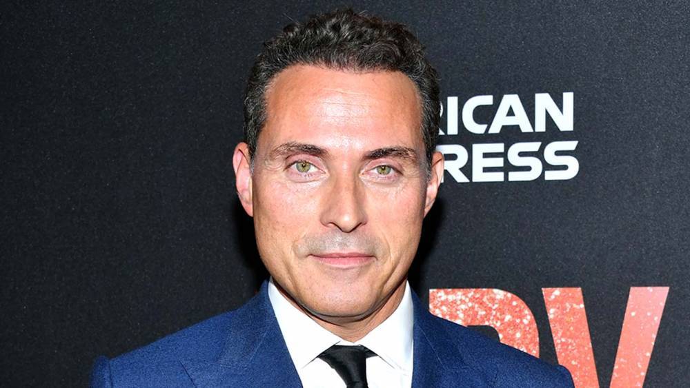 Rufus Sewell to Play Elvis Presley's Father in Baz Luhrmann Musical - www.hollywoodreporter.com