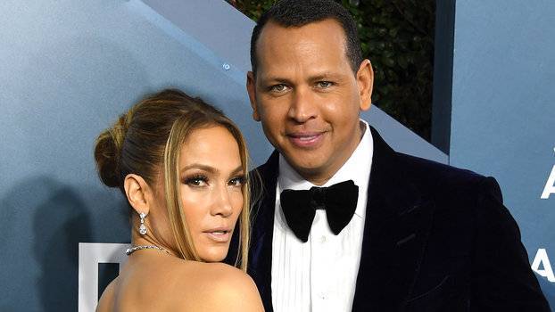 Jennifer Lopez and Alex Rodriguez Had an Incredibly Coordinated Pre-Valentine's Day Date - flipboard.com