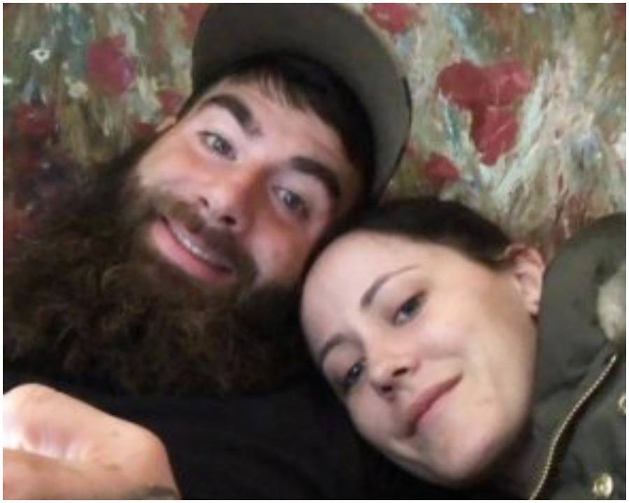 Jenelle Evans And David Eason Are Back Together, Troubled Former ‘Teen Mom 2’ Reality Stars Trying It Again - www.hollywoodnewsdaily.com - North Carolina