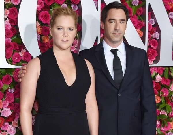 Amy Schumer's Valentine's Day Tribute to Her Husband Is a Royal Flush - www.eonline.com