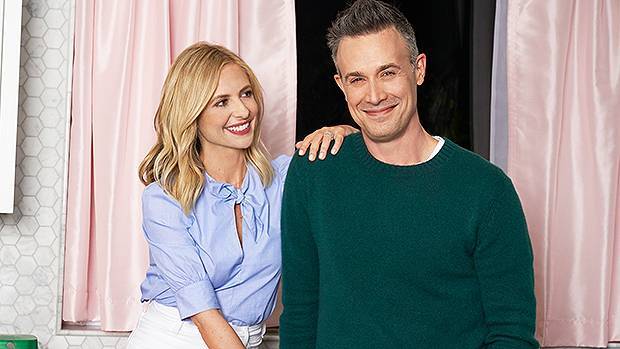 Freddie Prinze Jr. Sarah Michelle Gellar Reveal What They Love Most About Each Other - hollywoodlife.com - New York