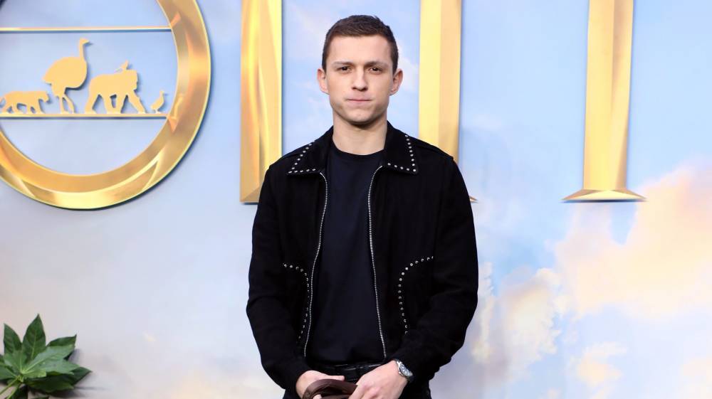 Tom Holland Deleted The Instagram App From His Phone: ‘It Was Taking Over My Life’ - etcanada.com