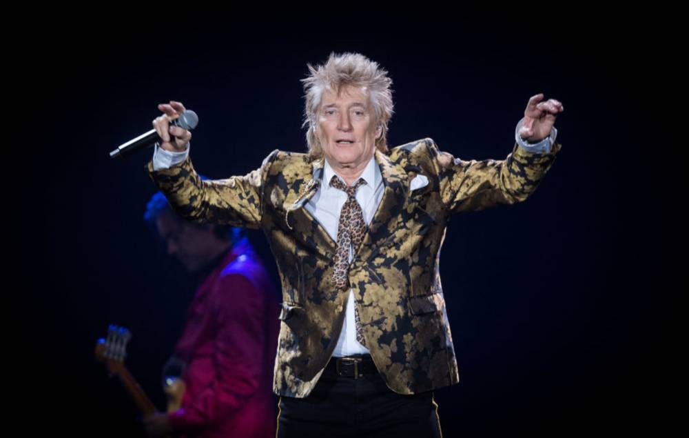 Rod Stewart appears to perform Nazi salute and assault security guard in newly released video - www.nme.com - Florida - county Palm Beach