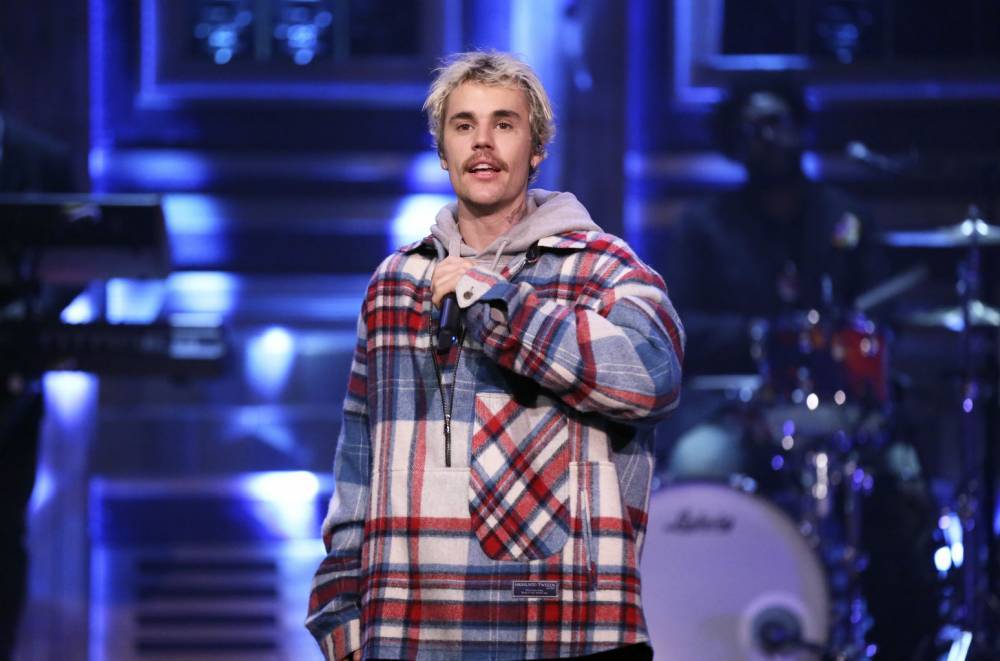 Justin Bieber &amp; Quavo Happily Bounce Through 'Intentions' on 'The Tonight Show': Watch - www.billboard.com