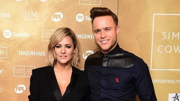 Olly Murs shares touching Caroline Flack tribute: My kids will know you - www.breakingnews.ie