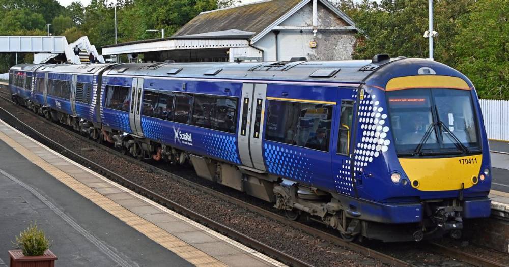 Trains cancelled after emergency services rush to 'ongoing incident' near Glasgow station - www.dailyrecord.co.uk