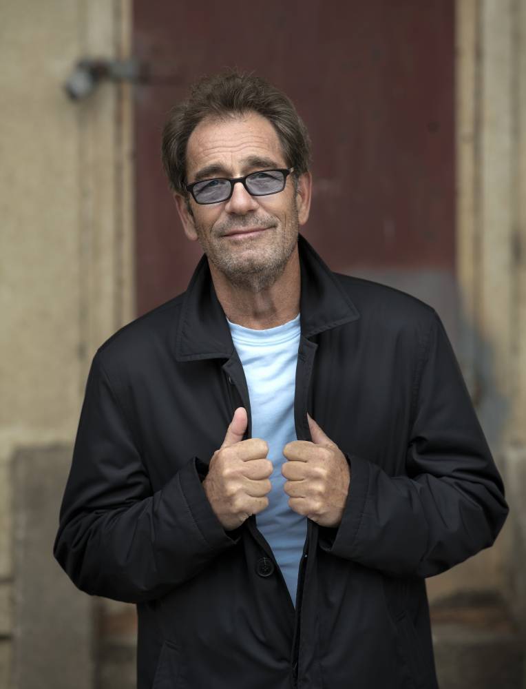 Facing Hearing Loss, Huey Lewis Releases What 'May Be' His Last Album - flipboard.com