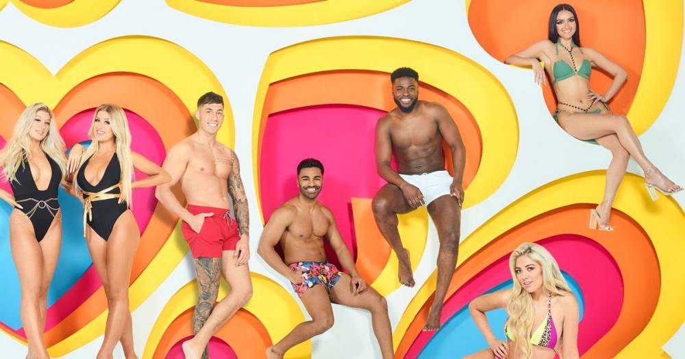 Love Island contestants 'have not been told about Caroline Flack's death' - www.ok.co.uk