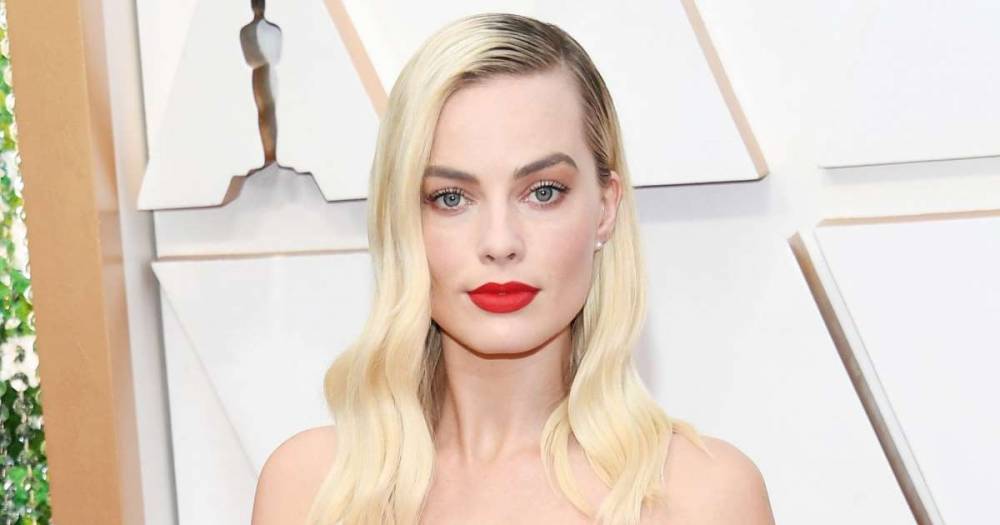 Margot Robbie offers Harry and Meghan an invite to her LA home - www.msn.com - Britain - Scotland