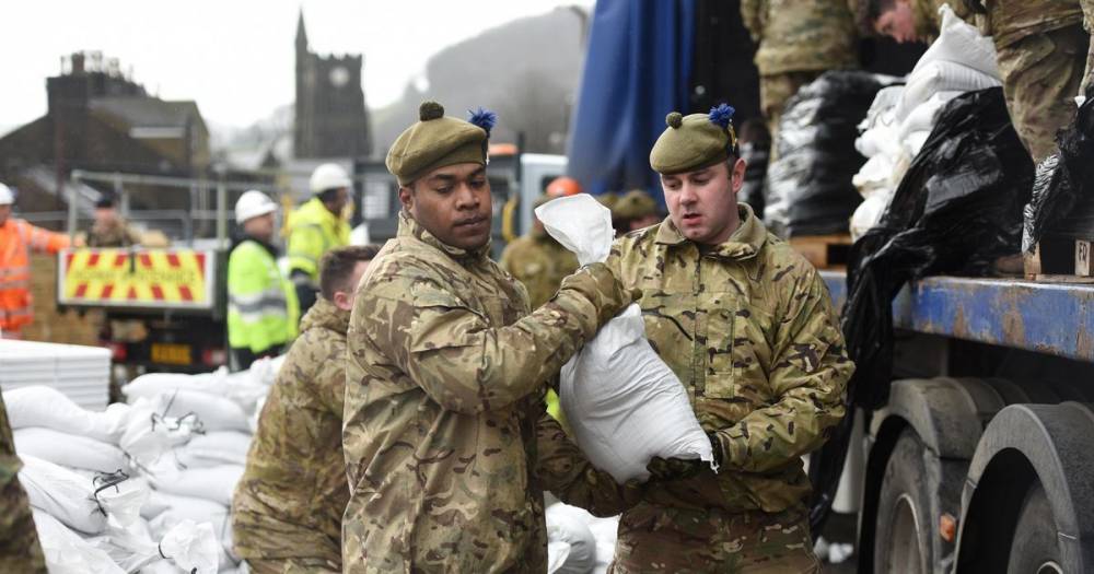 Scottish soldiers battle Storm Dennis weather chaos in Yorkshire - www.dailyrecord.co.uk - Scotland