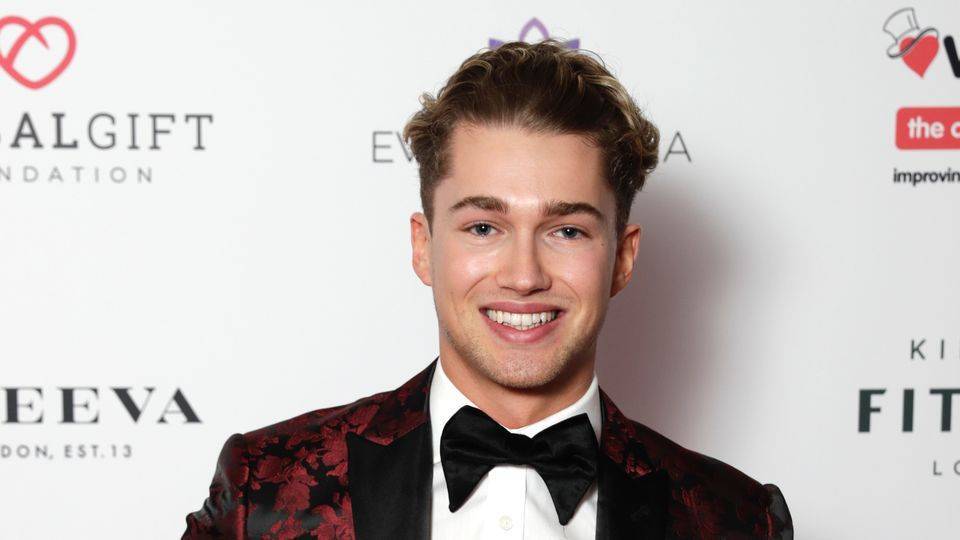 Strictly’s AJ Pritchard shares racy bath snap with ‘perfect’ Valentine - heatworld.com - county Cheshire