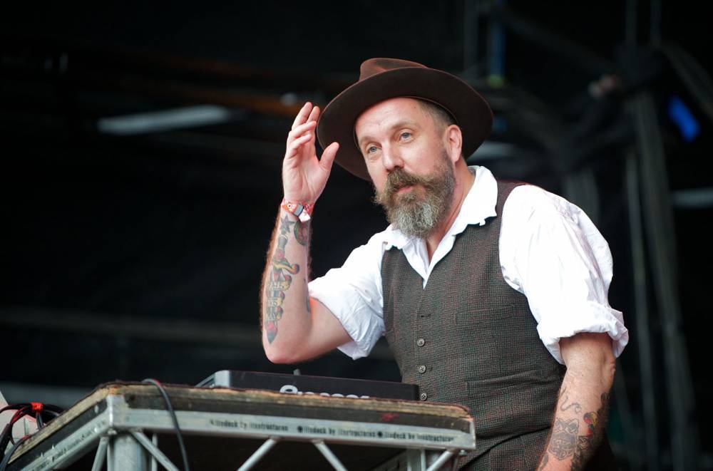 Andrew Weatherall, Pioneering Electronic Music DJ &amp; Producer, Dies at 56 - www.billboard.com - London