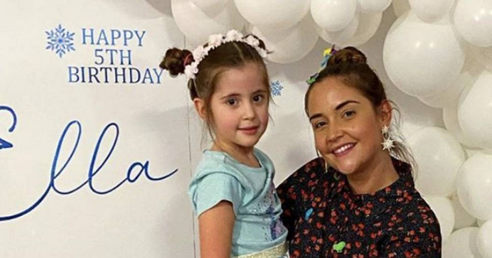 Jacqueline Jossa throws incredible Frozen-themed birthday bash for daughter Ella's fifth birthday - www.ok.co.uk