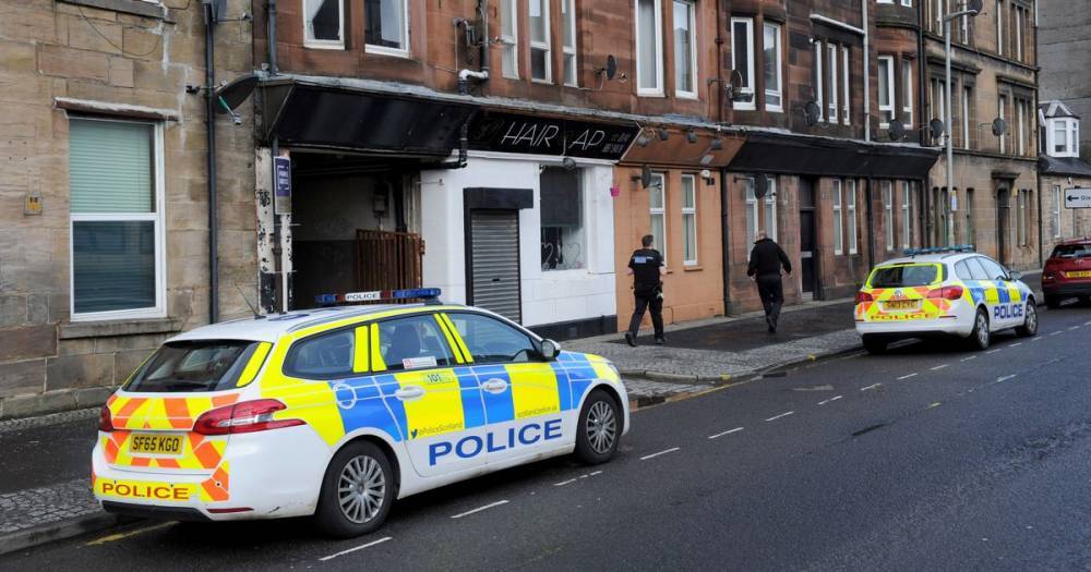 Woman's body found in Paisley flat as police probe sudden death - www.dailyrecord.co.uk