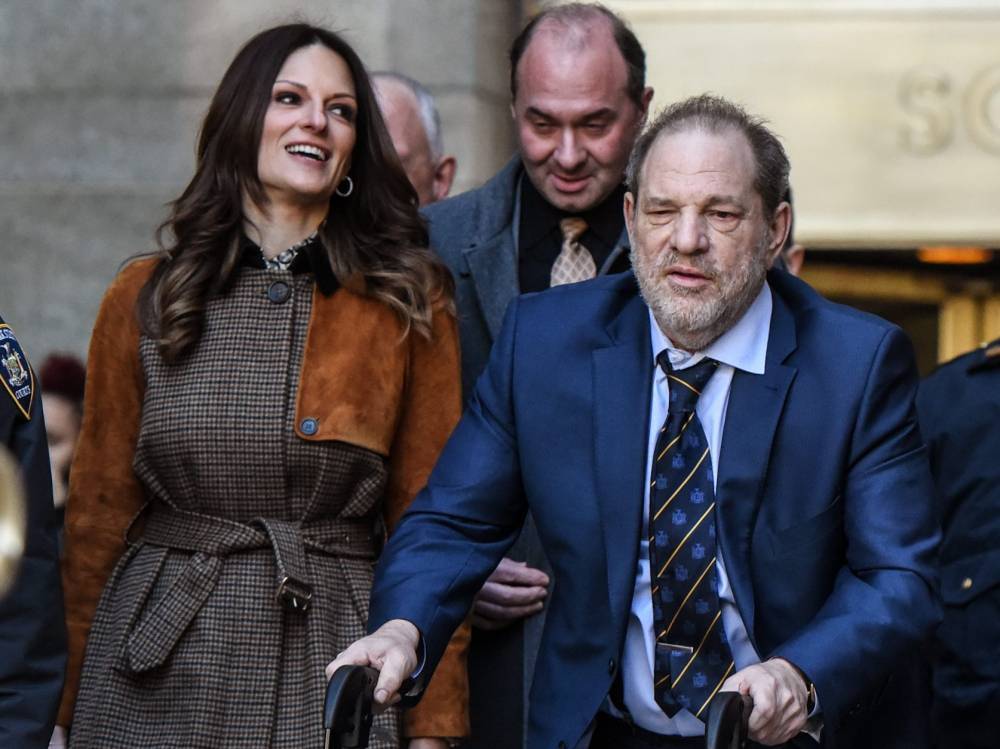 Judge warns Weinstein lawyer not to talk to media after Newsweek opinion piece - torontosun.com - New York - county Harvey