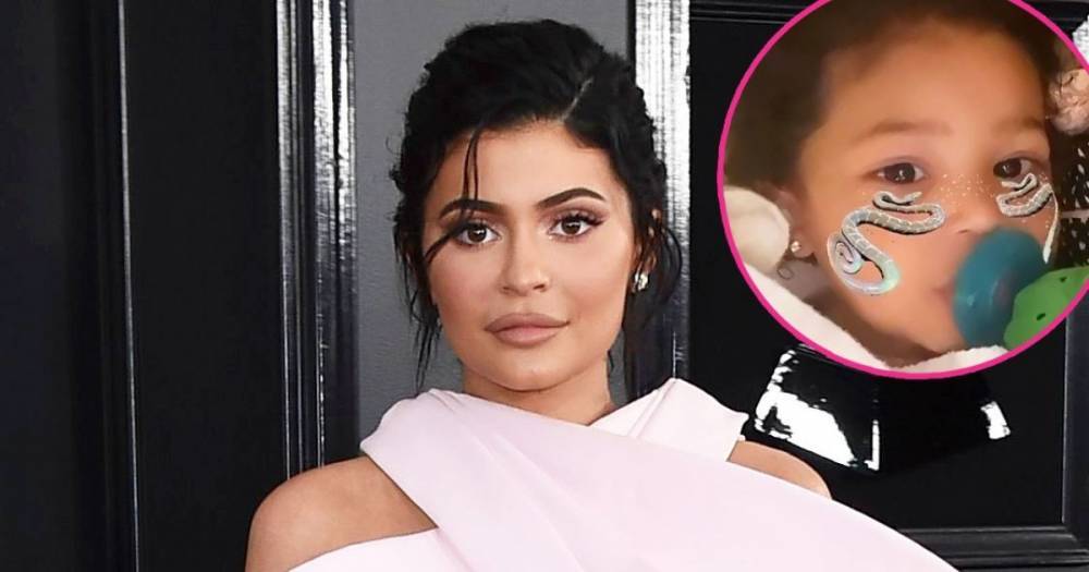 Kylie Jenner Gets Support From Daughter Stormi After Wisdom Teeth Procedure - www.usmagazine.com